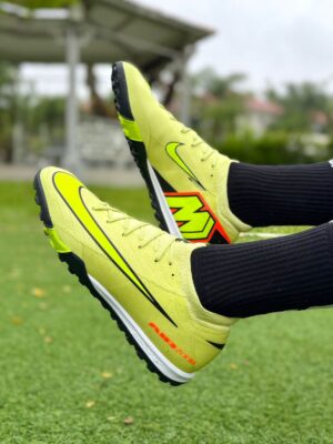 Nike Mercurial Vapor 16 Pro